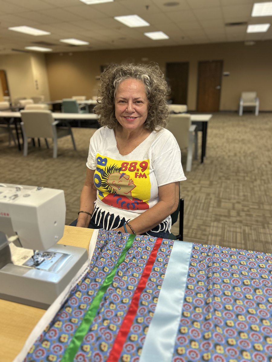 IHB_Minneapolis's tweet image. This week was pretty rainy. But that didn't stop us from sewing! ✂️
Join us next Wednesday, 1–3 PM at 2020 Minnehaha Avenue. No experience needed—just bring yourself.
#MyIHB #CulturalCrafting #SewingCircle #UrbanNativeArts