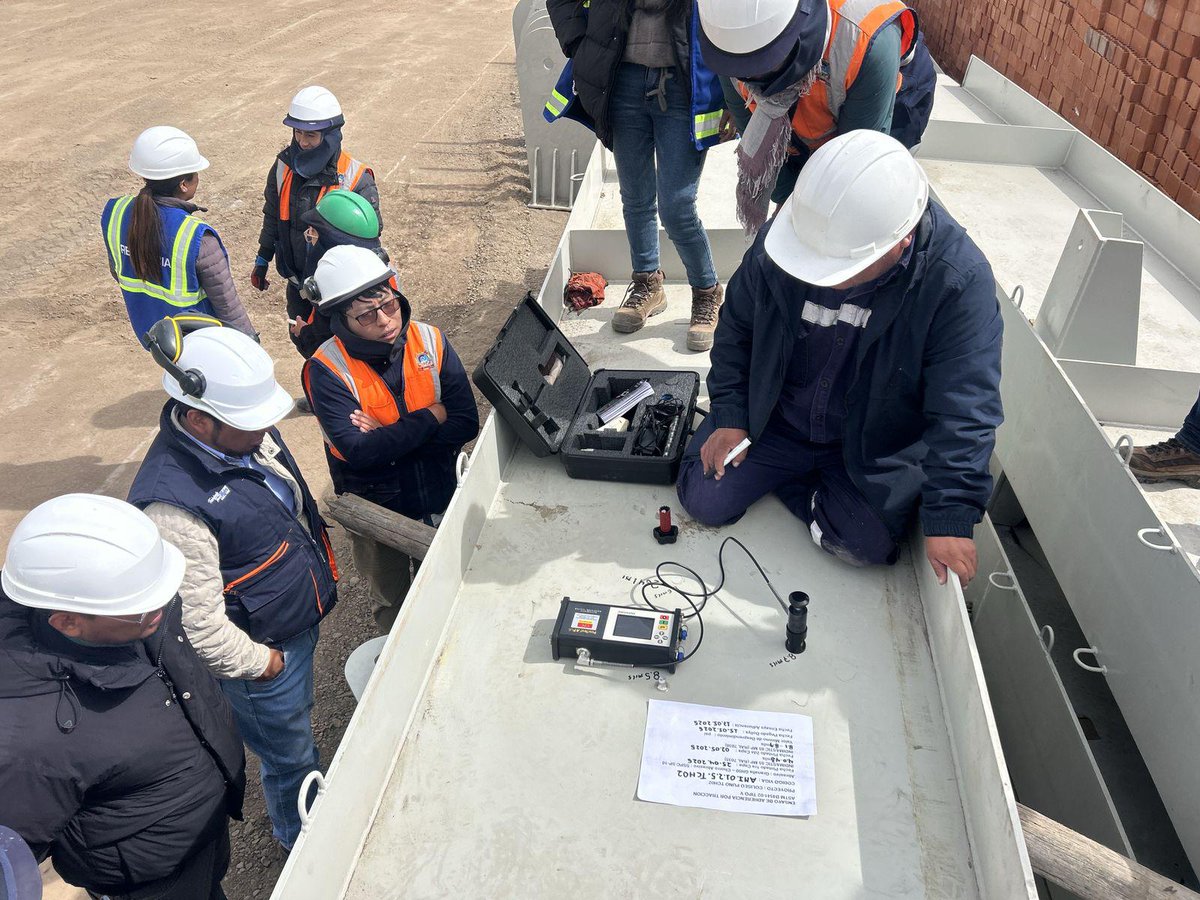 Como parte del Convenio Específico de Cooperación Interinstitucional con el Gobierno Regional de Puno🤝, realizamos la fabricación de las estructuras metálicas, las cuales servirán de soporte a la cobertura del Coliseo Cultural Salcedo 🏗️🧑‍🏭
#SIMAChimbote #ColiseoCulturalSalcedo
