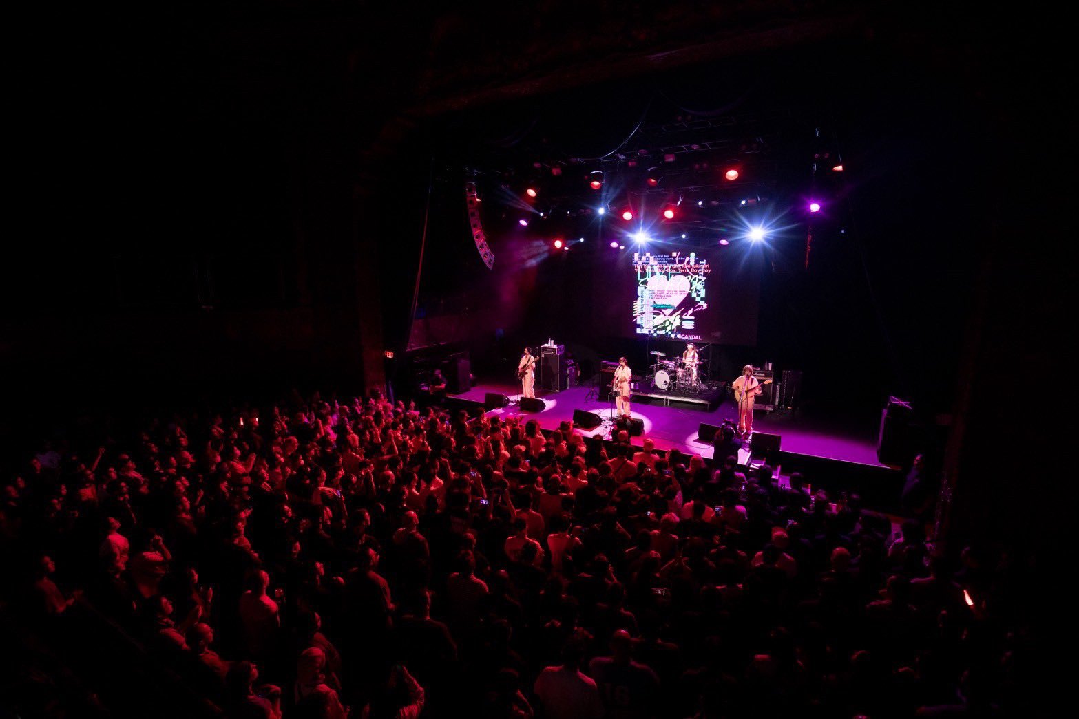 GuepdA1W8AA0i4v?format=jpg&name=large