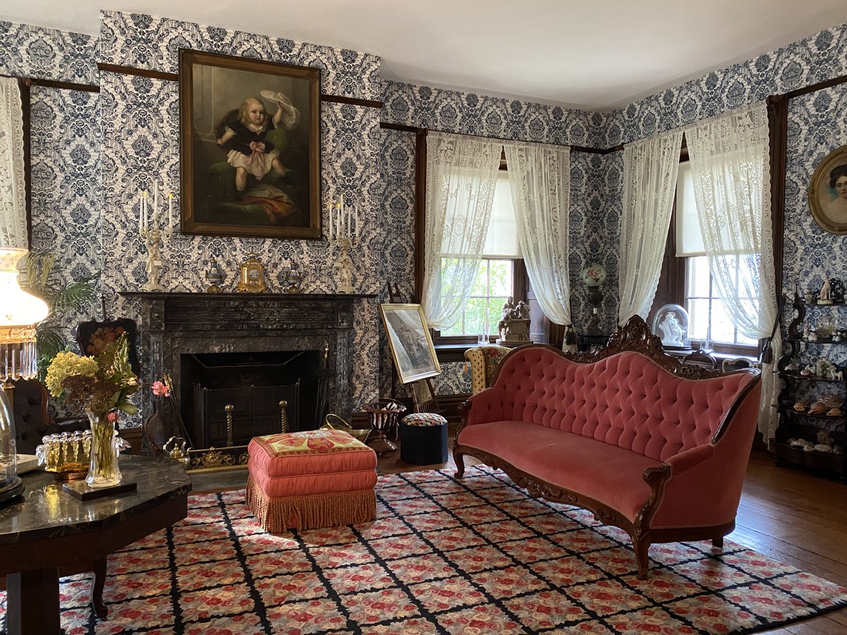 DauphinParksRec's tweet image. 🏛️ Step back in time at Fort Hunter Mansion!   Explore elegant rooms, stroll scenic grounds, and check out the new exhibit on the historic Service Station. Bonus: it’s picnic-perfect.

🎟️ Reserve a tour: bit.ly/FH_TourTickets  #ExplorePA #HistoricHomes