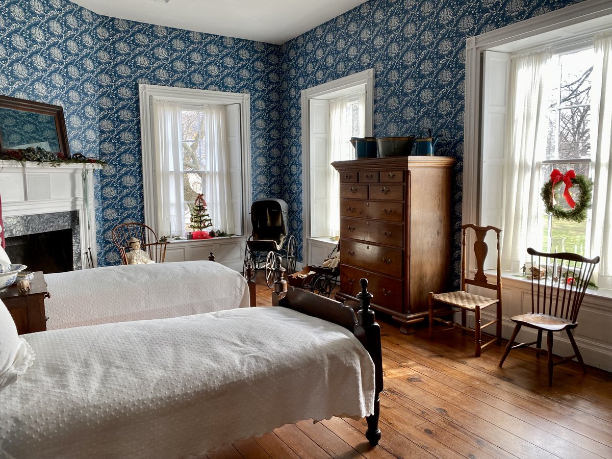 DauphinParksRec's tweet image. 🏛️ Step back in time at Fort Hunter Mansion!   Explore elegant rooms, stroll scenic grounds, and check out the new exhibit on the historic Service Station. Bonus: it’s picnic-perfect.

🎟️ Reserve a tour: bit.ly/FH_TourTickets  #ExplorePA #HistoricHomes