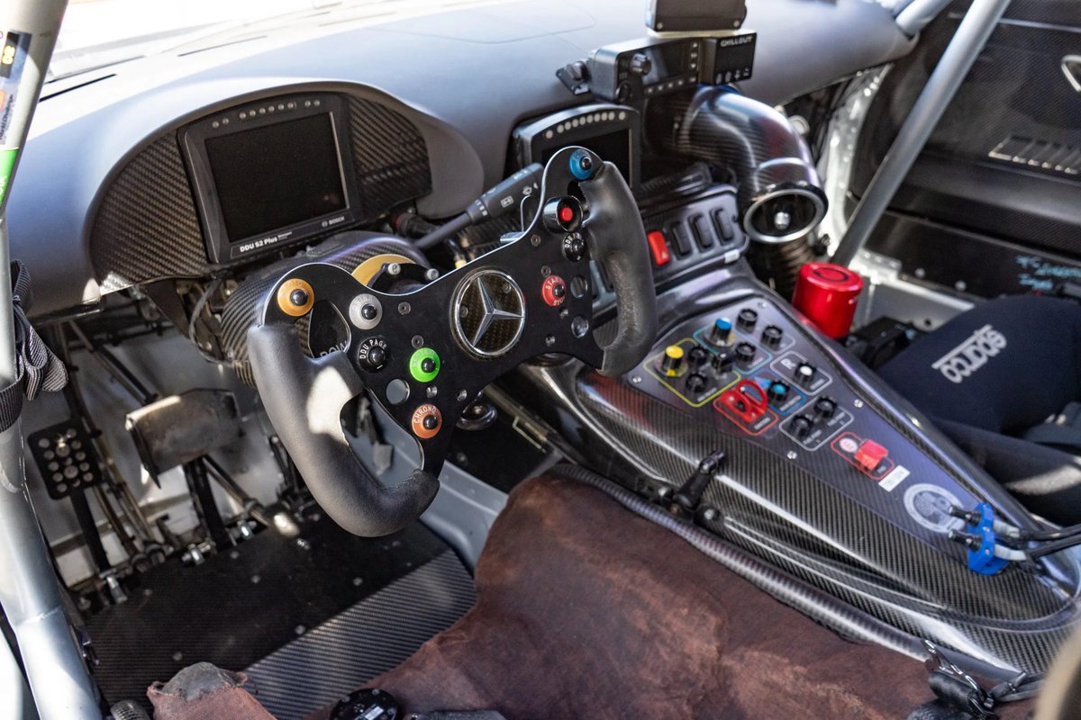 P1Groupe's tweet image. FOR SALE: 16’ Mercedes-AMG GT3
Race-Ready | $295,000
📍 Texas

Chassis: 19,668KM | Engine: 15,831KM | 218KM on newly serviced Gearbox. Former Trackday Car, maintained by Esses Racing.

For more info visit 🔗 P1Groupe.com
#amg #carsforsale #motorsports #racecar
