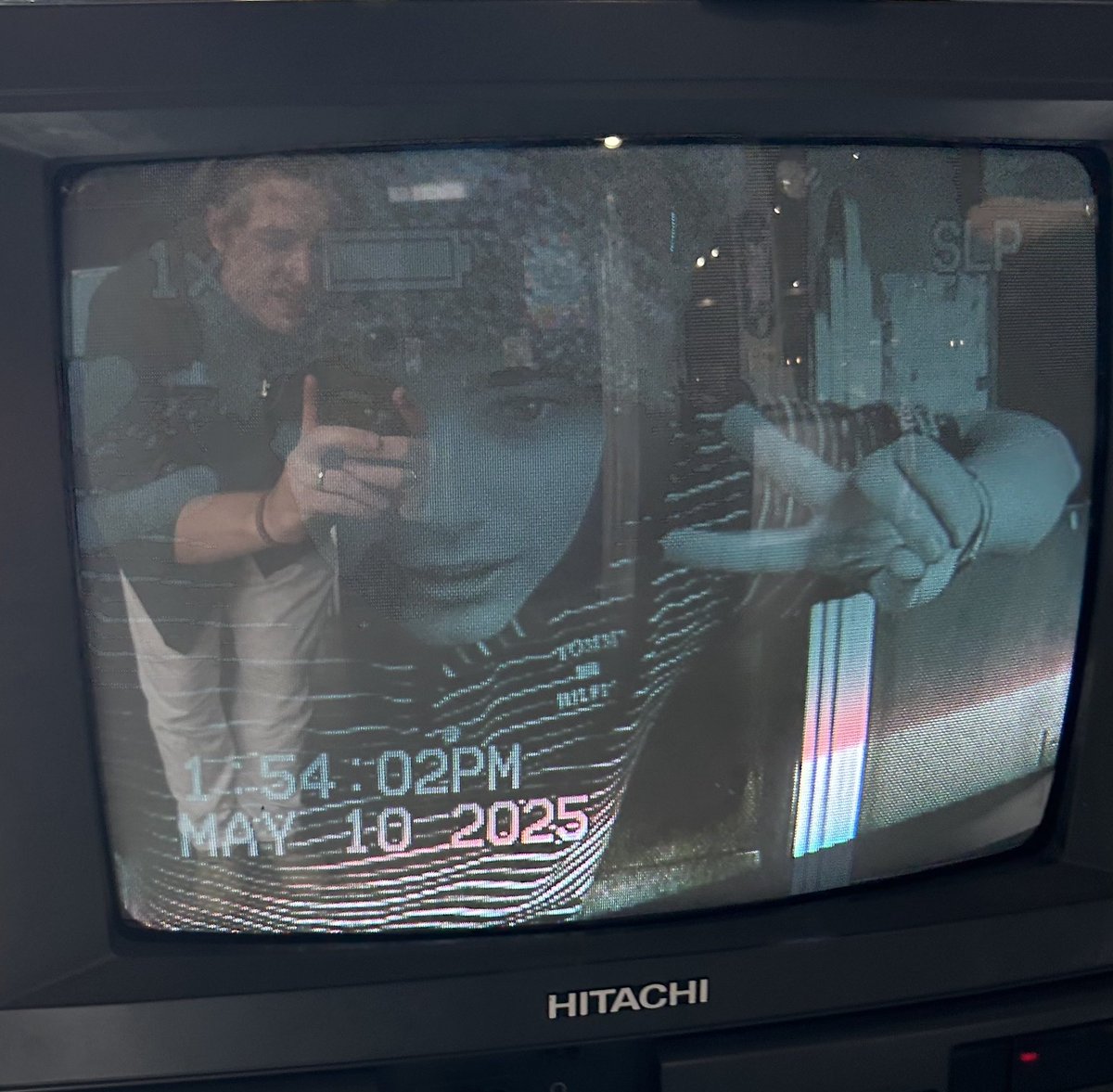 carson 🎧 tweet media