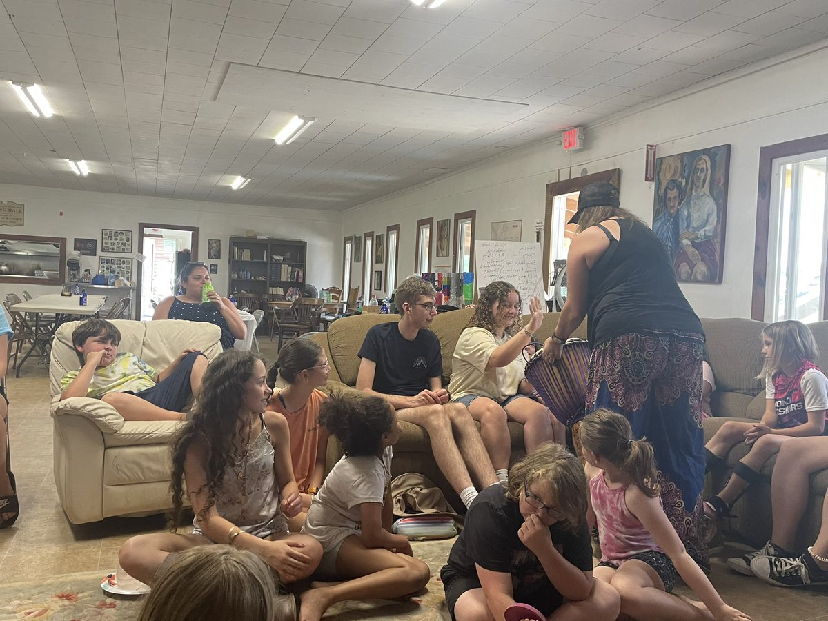 zachshrewsbury's tweet image. Finished this week at Learning Day Camp at the Appalachian South Folklife Center. Kids from all over southern WV and beyond come together on the mountain to learn, create, laugh, and connect. This is what community should feel like. Folk music, sustainability, storytelling,…