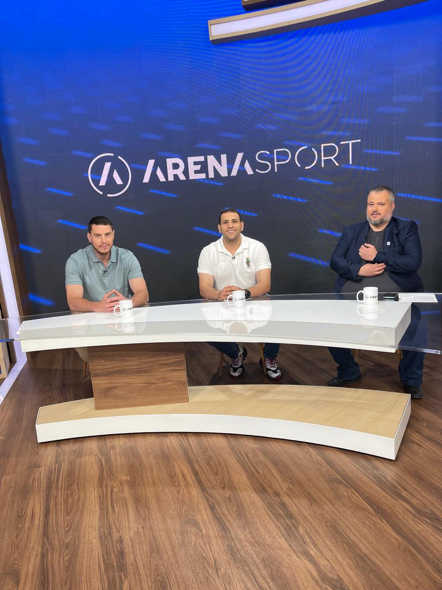 Šampioni BUNDESLIGE u radnoj poseti!

#daikin #Bundesliga #berlin 

#marsenic #milosavljev