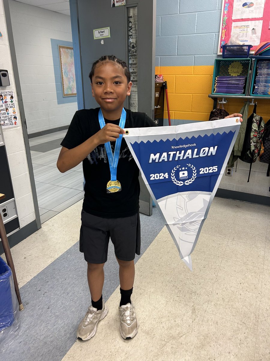 StBernardsTCDSB's tweet image. Congratulations Mathalon winners @knowledgehook much achieved much to be celebrated #StBernardTCDSB