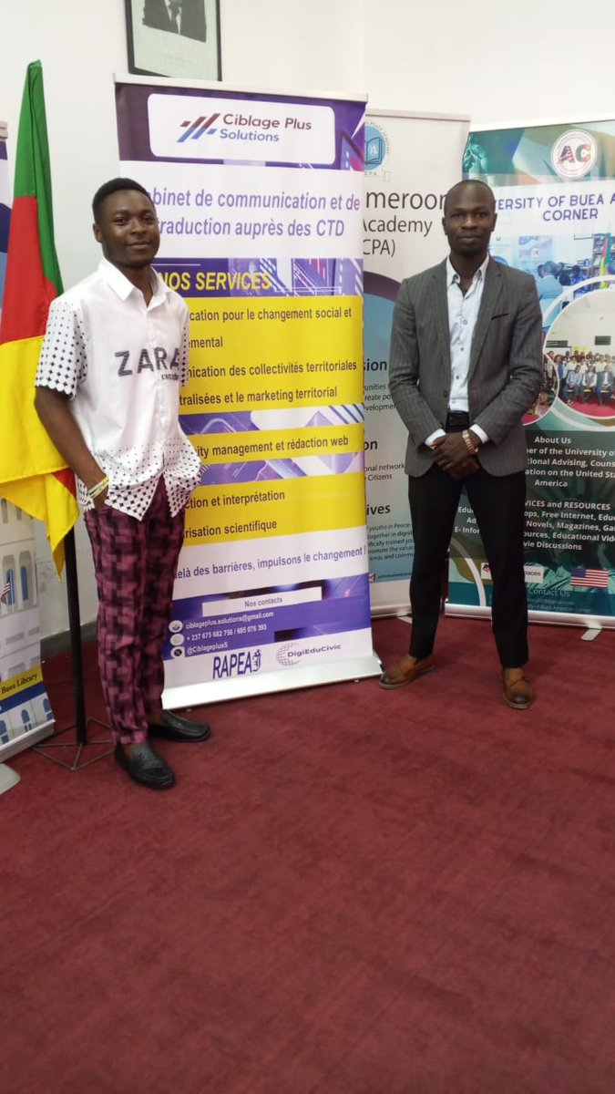 Mobilizing and engaging youth to become territorial bloggers for Territorial Marketing and Civic Participation in Local Development.

This was the aim of our session today at the University of Buea American Corner. 
#CivicTech 
#Rapeaj