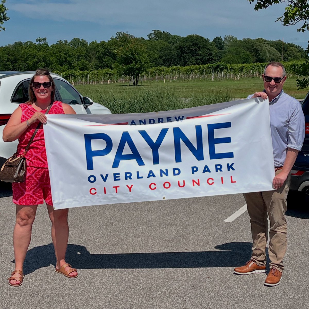 Payne4OP's tweet photo. Drop the banner!

Heather and I just rolled out the sign and we’re ready to roll up our sleeves for Overland Park.
Let’s go!

#Payne4OP https://t.co/LMybcGoUtc