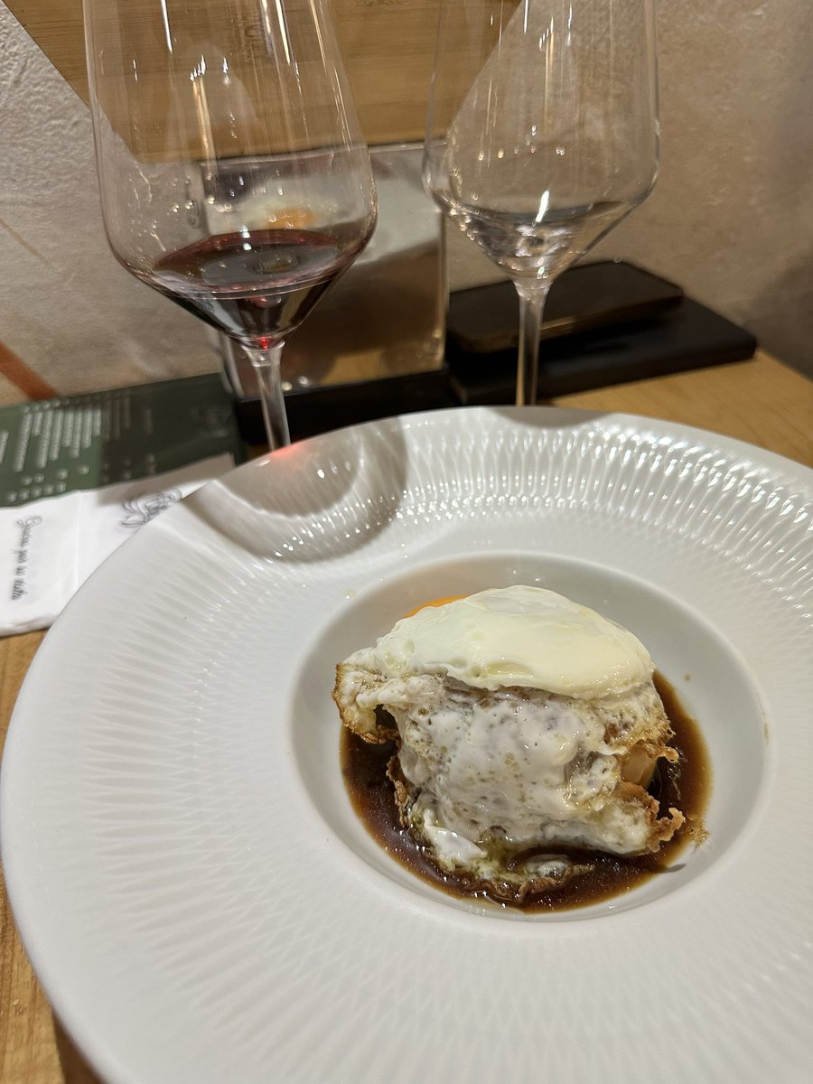 First <a href="/MichelinGuideNA/">MichelinGuideNorthAmerica</a> in Salamanca Spain! 🇪🇸 Just amazing!