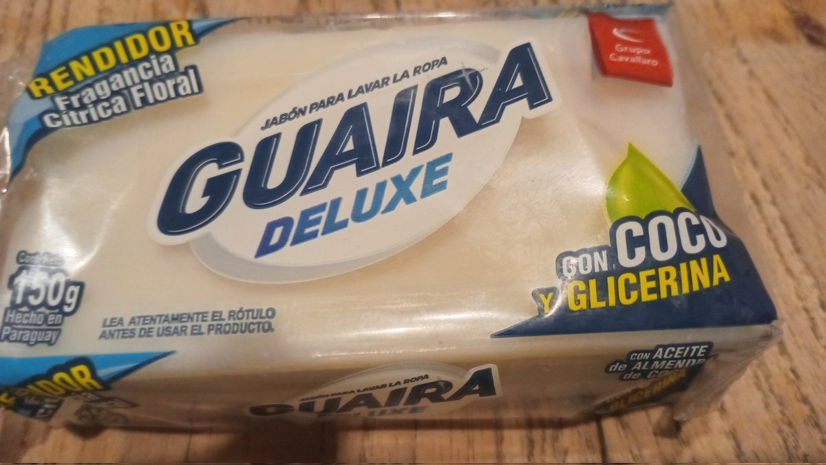 diegowassner's tweet photo. Te tratan de freaki por trabajar con nuevos cultivos como #Acrocomia
Llegas a tu casa y ves que compraron un jabon hecho en Paraguay usando como base el aceite de semilla de #AcrocomiaTotai pero por esas cosas de la vida se denomina comercialmente Almendra de coco..
#YoYaGane https://t.co/ejVlYbo7Dd