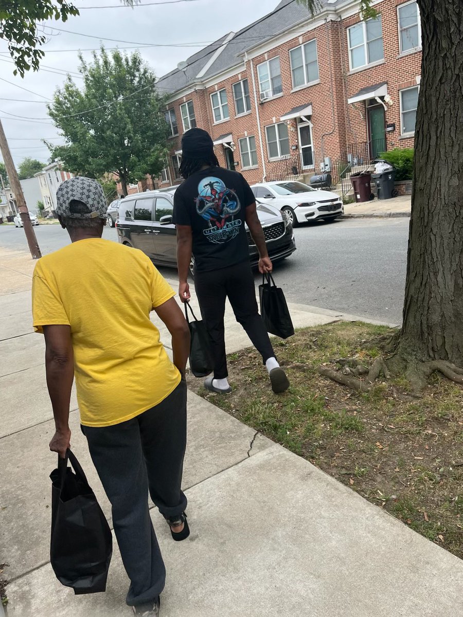 Na’Sir Thompson (@nasirthompson54) on Twitter photo Coaches like to see good players with good characteristics well these pictures explain I’m a player with good characteristics #CommunityService Coaches like to see good players with good characteristics well these pictures explain I’m a player with good characteristics #CommunityService