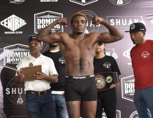 Pesaje Oficial ⚖️ 

Título Latino AMB en juego🔥
Sanderson Díaz: 174 lbs
Luis Tejeda: 172.2 lbs

🥊 Mañana es el combate
🗓️ Sábado - 7:00 PM
📍 Club Mauricio Báez, Villa Juana

🎥 En VIVO por el YouTube de Shuan Boxing
👉 Suscríbete a nuestro canal ¡No te lo pierdas!