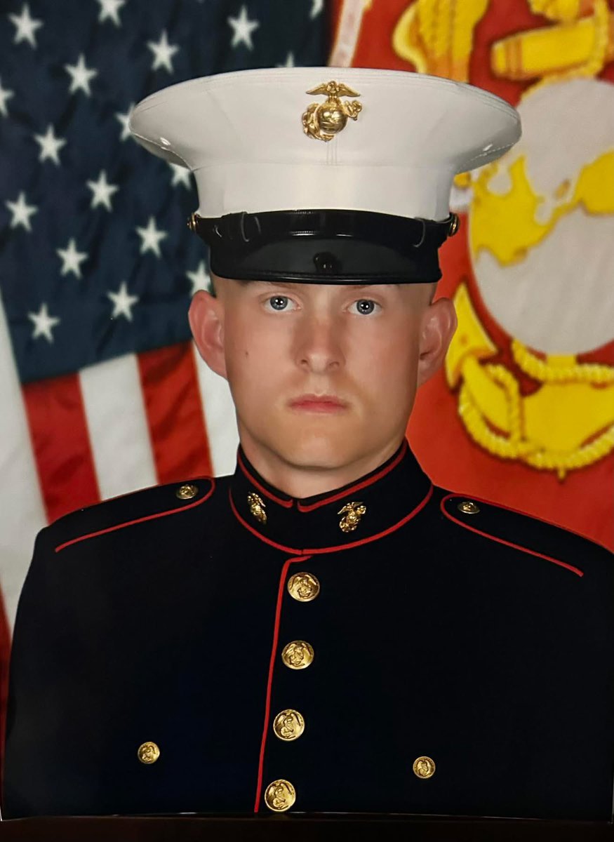 HuntsmenFball's tweet image. Proud of this young man!!!  
Congrats and Thank you for your Service @NoahPot06 
#USMC #HuntsmenFootball