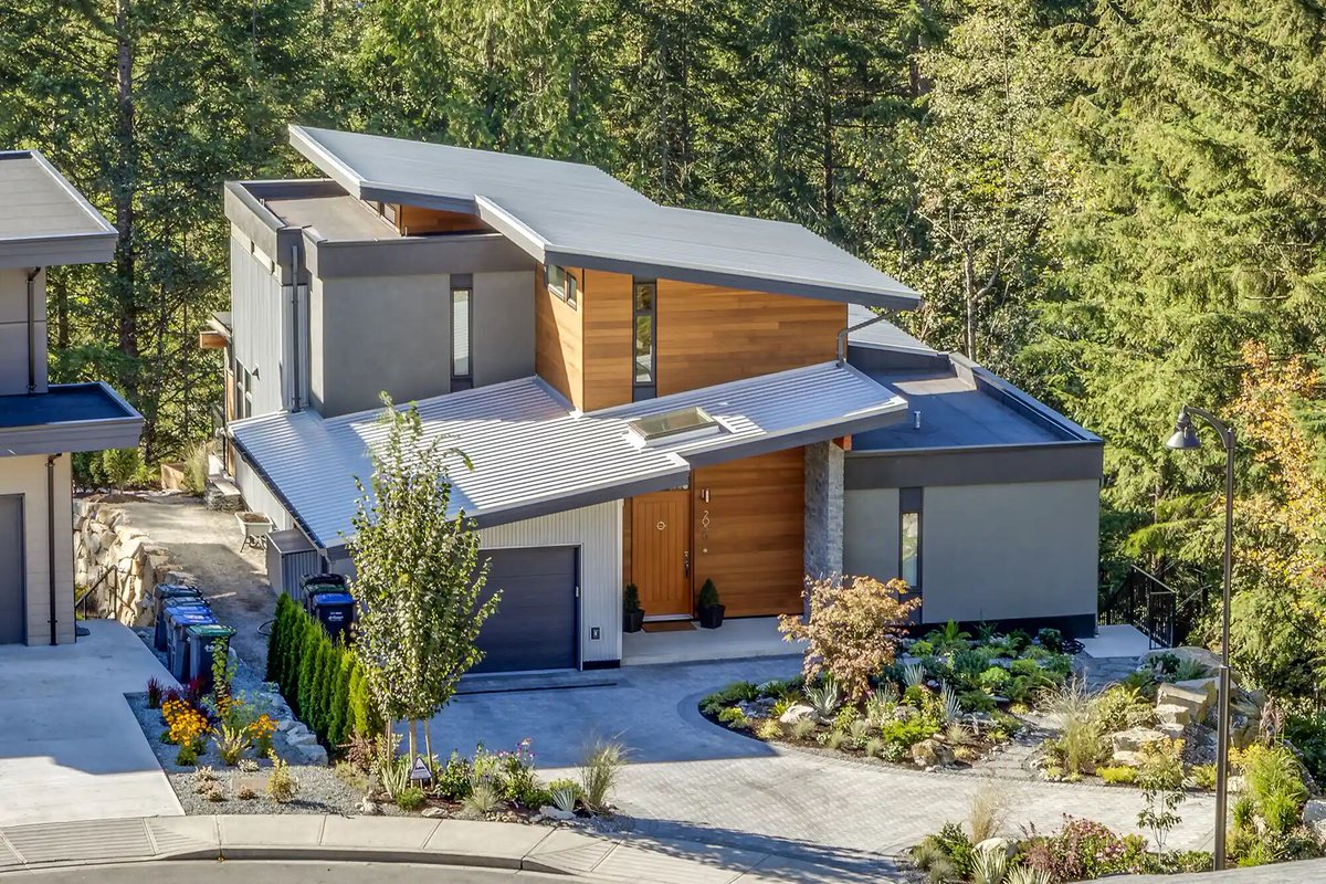 RDC Fine Homes tweet media