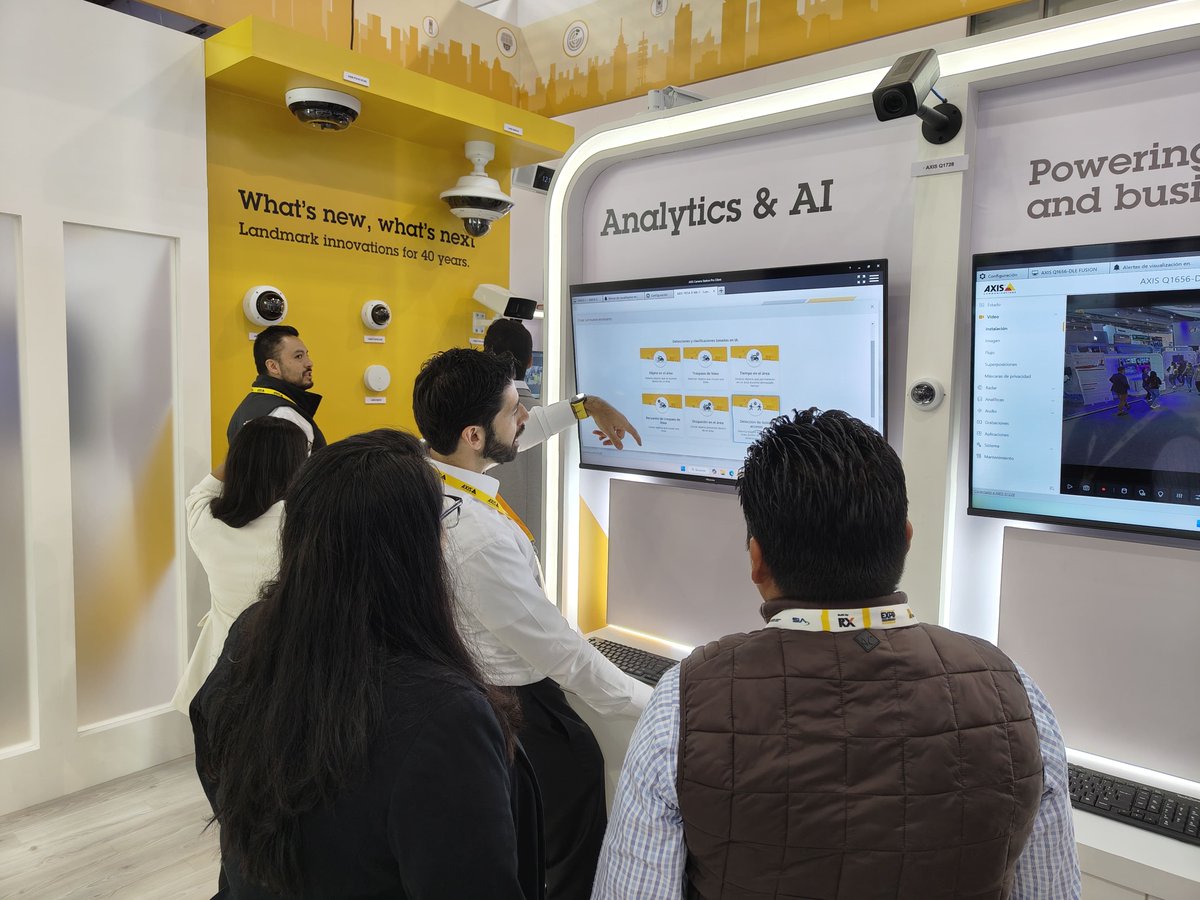 Axis_LAT's tweet photo. Ayer, nuestro stand fue un espacio de colaboración y descubrimiento.

Gracias a todos los que nos visitaron y compartieron ideas.

Juntos construimos el futuro de la seguridad.

#axislatam #axisenlaindustria #axiscommunications  #AxisExpoSeguridad2025 #ESM #InnovacionAxis https://t.co/Ql1dhPdTFZ
