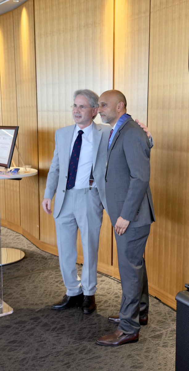 Michael S. Parmacek (@michaelparmacek) on Twitter photo Congratulations to Dr. Raj Jain who received the William Wikoff Smith endowed Chair in Cardiovascular Research from his mentor Dean Jonathan Epstein! <a href="/PennMedicine/">Penn Medicine</a> Congratulations to Dr. Raj Jain who received the William Wikoff Smith endowed Chair in Cardiovascular Research from his mentor Dean Jonathan Epstein! <a href="/PennMedicine/">Penn Medicine</a>