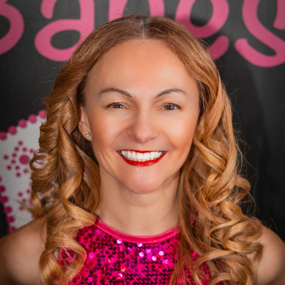 BootBelles's tweet image. Join us in wishing a very HAPPY BIRTHDAY to #Seattle #BootBelles veteran Lenka Pack 🎈We hope today is filled with celebration and lots of sweet treats 🧁 Leave Lenka some birthday cheer below 👇