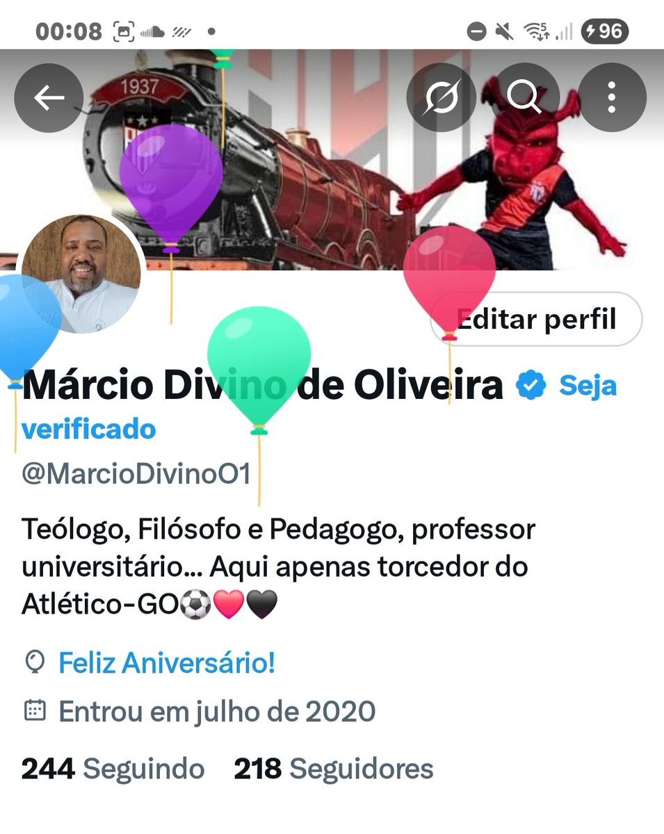 MarcioDivinoO1's tweet image. E os balões subiram... 🎂🎊🎉 Torna meu dia feliz 🇹🇹⚽️