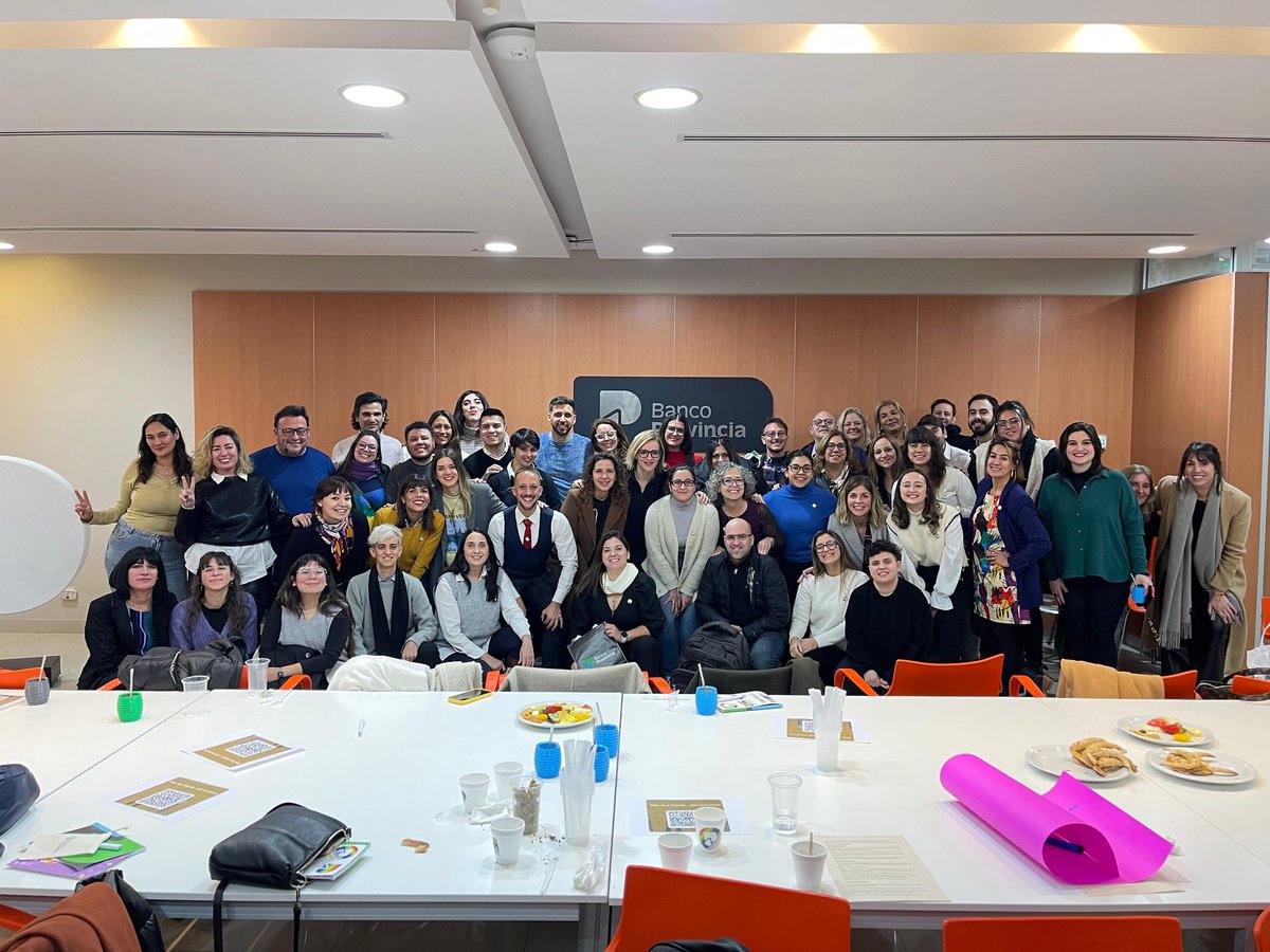 Lu Portos tweet media