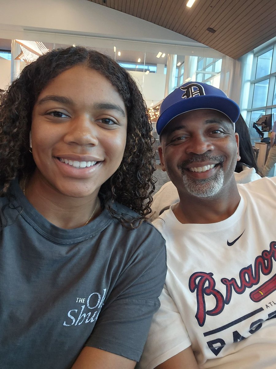 Taylor W (@taylor_823) on Twitter photo Colorado bound 🏔️and all the work has been put in! Bags packed, bats ready, vibes high now it’s time to handle business at the <a href="/COSparkFire/">CO 4th of July</a>
Thank you to the people that help me to prepare. Let’s Go! 🥎🔥
#BlueMagic
#ChasingGreatness
@LadyDukes28Nat <a href="/LadyDukesLamar/">Lady Dukes Lamar</a> Colorado bound 🏔️and all the work has been put in! Bags packed, bats ready, vibes high now it’s time to handle business at the <a href="/COSparkFire/">CO 4th of July</a>
Thank you to the people that help me to prepare. Let’s Go! 🥎🔥
#BlueMagic
#ChasingGreatness
@LadyDukes28Nat <a href="/LadyDukesLamar/">Lady Dukes Lamar</a>