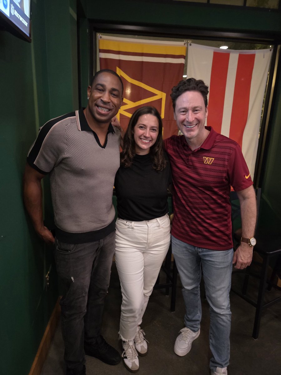 Michael Jenkins (@jenksdc) on Twitter photo Amazing night for the "Get Loud" pod with the "Get Loud" crew at <a href="/Duffysirishpub/">Duffy's Irish Pub - DC Irish</a> in Capitol Hill #RaiseHail <a href="/Fsmoot21SeanT/">Fred Smoot</a> | <a href="/annaraenewkirk/">Anna Newkirk</a> Amazing night for the "Get Loud" pod with the "Get Loud" crew at <a href="/Duffysirishpub/">Duffy's Irish Pub - DC Irish</a> in Capitol Hill #RaiseHail <a href="/Fsmoot21SeanT/">Fred Smoot</a> | <a href="/annaraenewkirk/">Anna Newkirk</a>