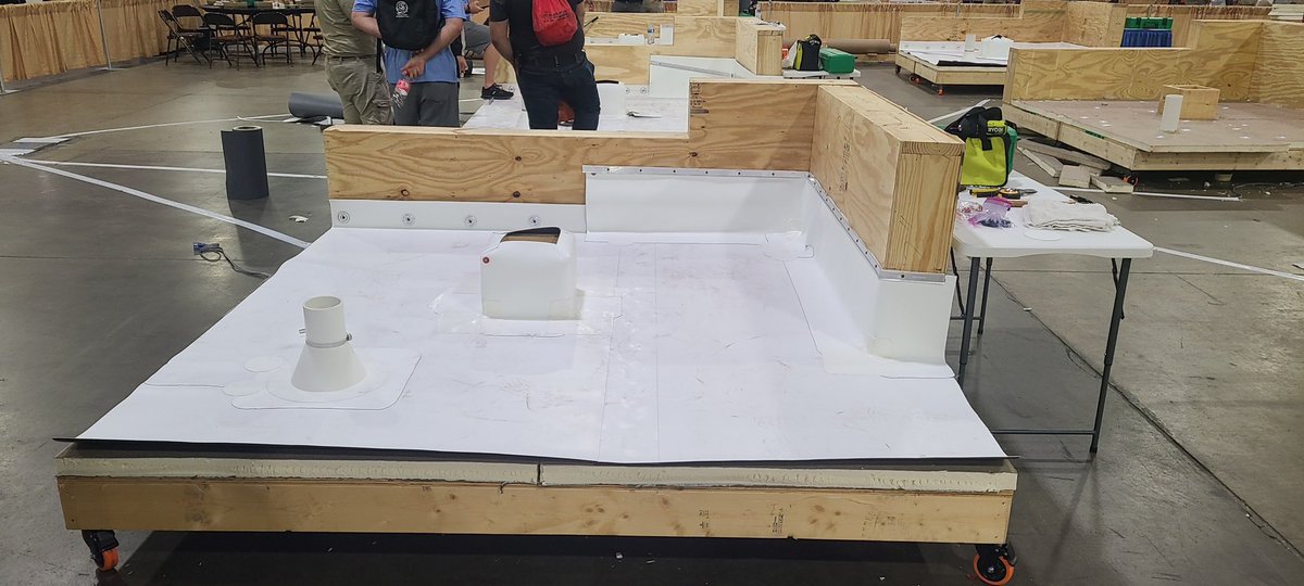 Mesa students really can do it all.
Brigham Richardson, a junior and member of our Tennis team, just earned a Silver Medal at the SkillsUSA Nationals in Roofing, held in Atlanta! Proud doesn’t even begin to cover it — his hard work and dedication paid off in a big way. 🏆👏