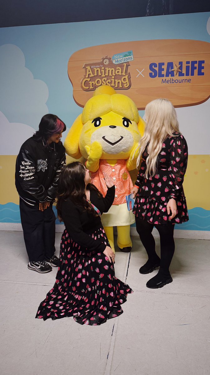 It’s not everyday you meet a queen as gorgeous as Isabelle 🥹

Had a wonderful morning exploring the Animal Crossing x Sea Life takeover at Sea Life Melbourne! ✨💫