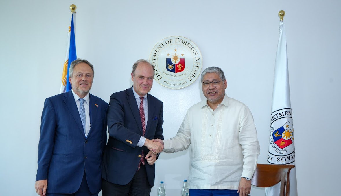 Enrique A. Manalo ๐ต๐ญ (@secmanalo) on Twitter photo Had a constructive dialogue yesterday with ๐ง๐ช Special Envoy for Climate and Environment <a href="/Willem_vdVoorde/">Willem van de Voorde</a> & Amb. Michel Parys on advancing shared goals in ocean and climate action.
We underscored our support for the #BBNJ Agreement as a landmark in global ocean Had a constructive dialogue yesterday with ๐ง๐ช Special Envoy for Climate and Environment <a href="/Willem_vdVoorde/">Willem van de Voorde</a> & Amb. Michel Parys on advancing shared goals in ocean and climate action.
We underscored our support for the #BBNJ Agreement as a landmark in global ocean