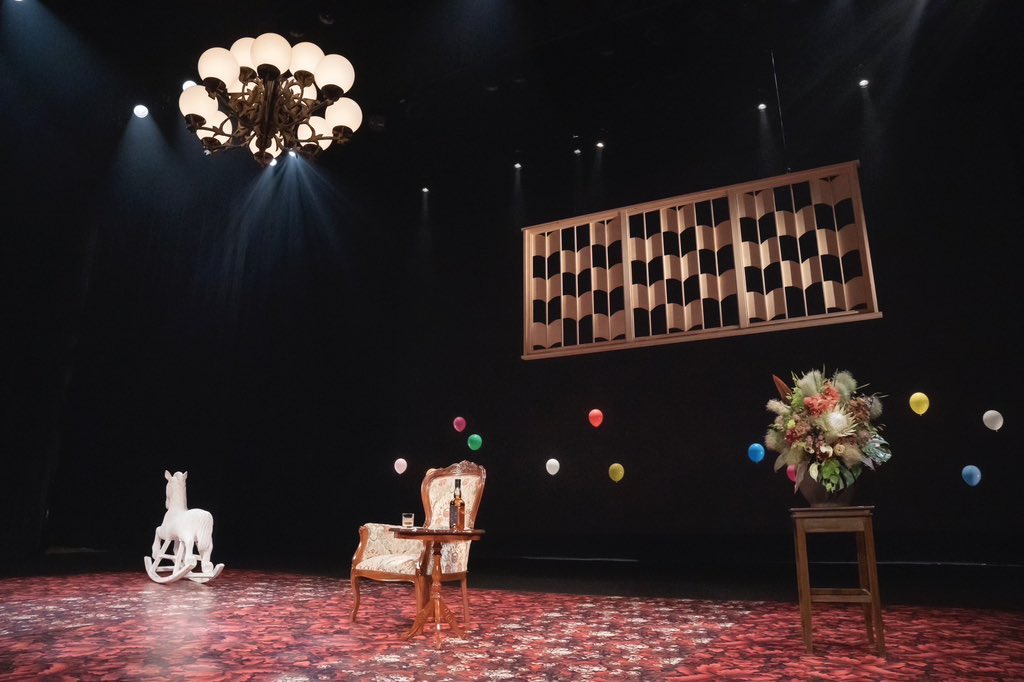 📚秩父文学祭2025📚
6/21・22に開催された「秩父文学祭」、多くの皆さまのご来場ありがとうございました✨
朗読会や文学の味めぐり、ナイトバザールなど、秩父のまちを若い世代の皆さまや観光客の皆さまにも楽しんでいただけた嬉しい2日間でした🌿

来年はさらに進化した文学祭を目指します❗️