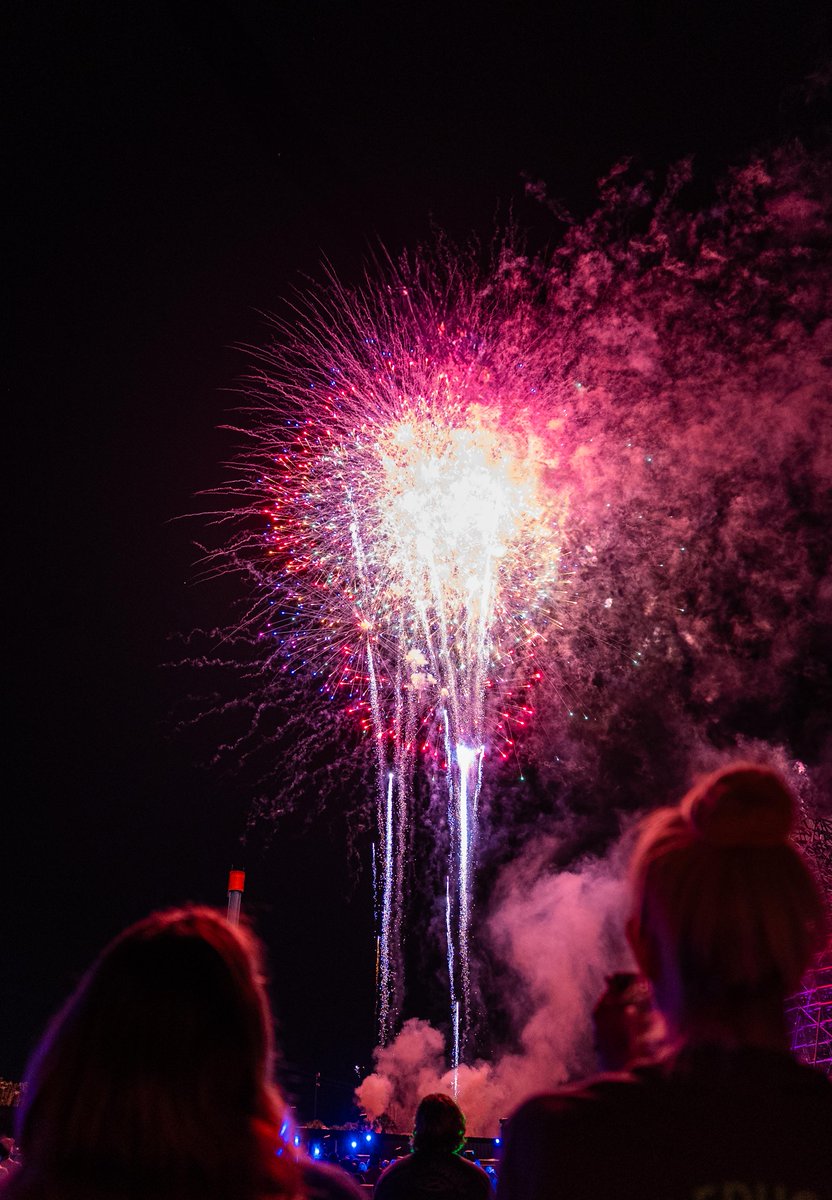 Another night of dazzling colors and sound on the Festival Field! 🎆 Make sure you stay late to enjoy our NEW drone show and explosive firework finale! Don’t miss this dazzling show every Friday, Saturday, and Sunday this summer. ✨