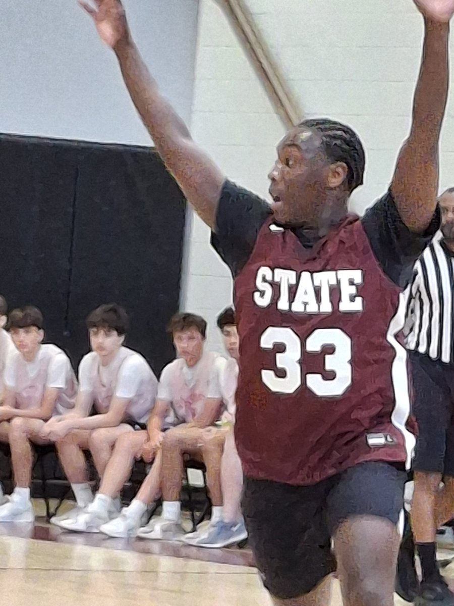 Friday afternoon Eye-Catchers <a href="/PhillyHSLive/">Philly HS</a> from State College HS in their loss to Riverside HS- 6'1" '27 Connor Baldwin #15 and 6'2" '26 Manny Elliott #33.