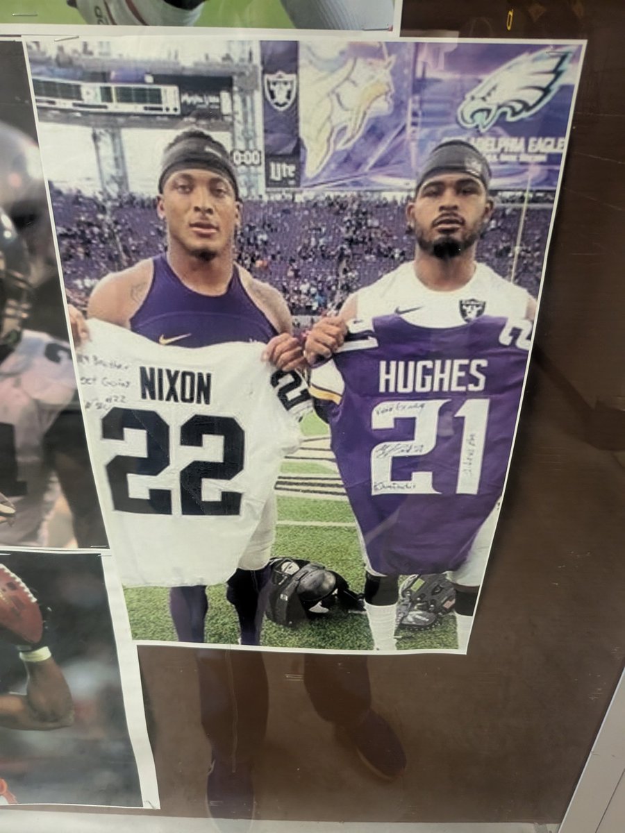 In one week, I will take my next step. Can't wait to begin my JUCO journey. Proud to be playing at Garden City!!
<a href="/Coach_Landgren/">Kurt Landgren</a> 
<a href="/GeorgeYarberry/">George Yarberry</a> 
<a href="/KiyoshiHarris/">Coach Kiyoshi Harris</a> 
<a href="/GCCC_FOOTBALL/">Broncbuster Football</a>