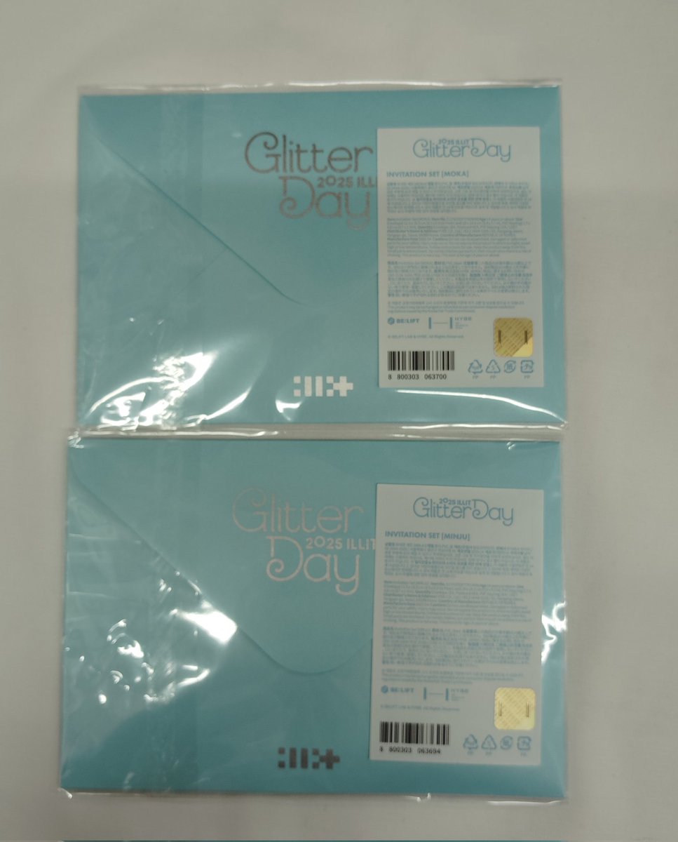 ILLIT 🫧 【入荷情報】 『2025 ILLIT Glitter Day』 INVITATION SETの
