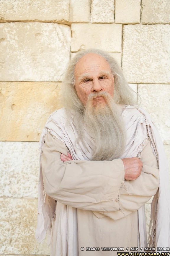 Live look at Matthew Schaefer depuis sa sélection...