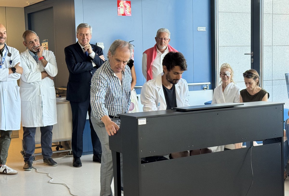 Sergas Ourense (@sergas_ourense) on Twitter photo Un convenio entre <a href="/SanidadeXunta/">Consellería de Sanidade</a> e a #FundaciónDorzán traerá a música 🎵 ao 🏥Hospital Universitario de #Ourense da man dun piano con rodas 🎹 nas mans dos nosos 🎼músicos voluntarios de todas as idades. Grazas! Un convenio entre <a href="/SanidadeXunta/">Consellería de Sanidade</a> e a #FundaciónDorzán traerá a música 🎵 ao 🏥Hospital Universitario de #Ourense da man dun piano con rodas 🎹 nas mans dos nosos 🎼músicos voluntarios de todas as idades. Grazas!