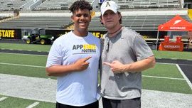 Six Star Football | PLUS+ (@sixstarfootball) on Twitter photo Trench Talent on Display: OL/DL Prospects Impress at Appalachian State Camp
🔥 Several prospects boosted their stock with strong reps in front of App State staff
📈 Full camp breakdown + top performers 📖
STORY ▶️ sixstarfootball.com/article/123037/
<a href="/Nick7233/">Nick Albright</a> <a href="/B_Arnold_79/">Braylon Arnold</a> <a href="/GioDriggersOL/">Gio Driggers</a> Trench Talent on Display: OL/DL Prospects Impress at Appalachian State Camp
🔥 Several prospects boosted their stock with strong reps in front of App State staff
📈 Full camp breakdown + top performers 📖
STORY ▶️ sixstarfootball.com/article/123037/
<a href="/Nick7233/">Nick Albright</a> <a href="/B_Arnold_79/">Braylon Arnold</a> <a href="/GioDriggersOL/">Gio Driggers</a>