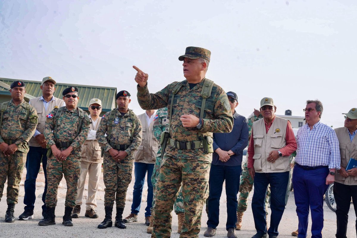 MinisterioDefensaRD tweet media