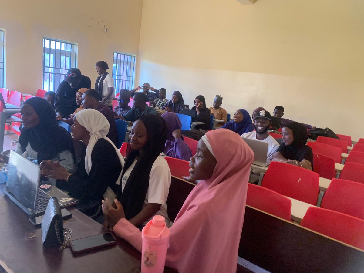 Abu_Devs's tweet image. Final day of the ABUDevs Data &amp;amp; BI Workshop. From 80 signups to 25 committed learners. Capstone week up next graduation loading! 
#ABUDevs #DataWorkshop #TechForStudents