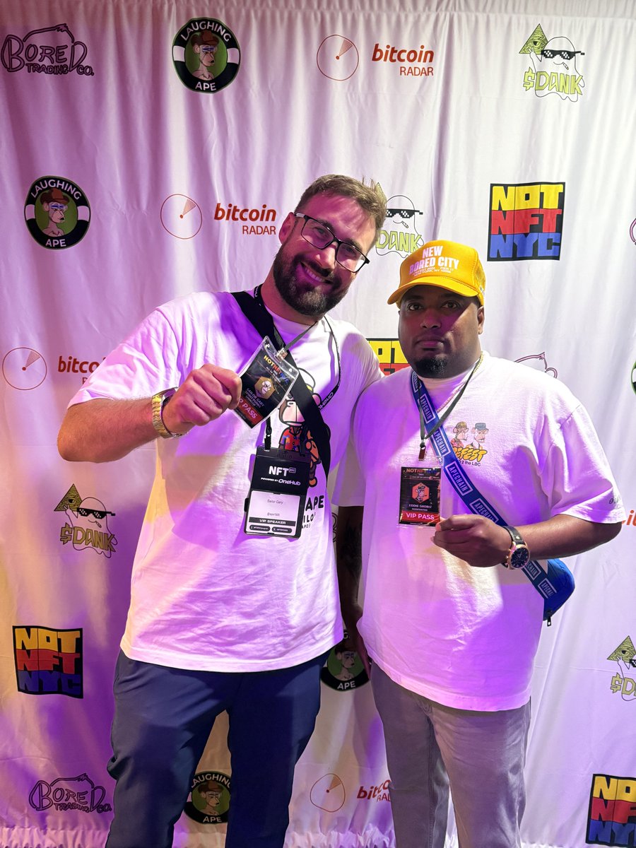 If these two apes are NOT at your event you’re doing something wrong!

Two of the best apes in the space 

Say hi to these legends if you see them in NYC 

<a href="/Eddie_ShoBiz/">ShoBiz🍌🦍</a> <a href="/Ape1926/">Sailor Gary</a>