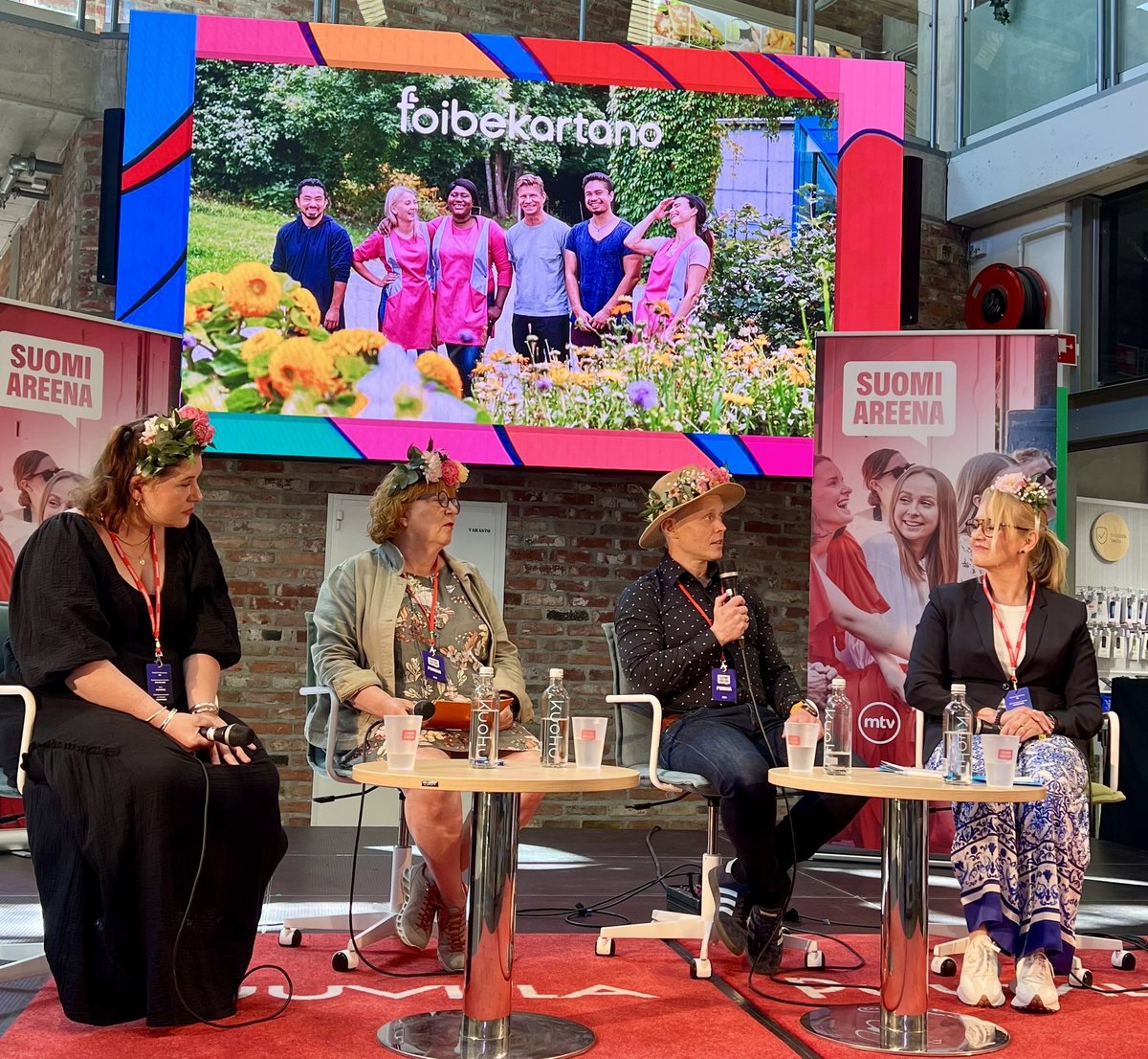 #Porin kaupunki ja <a href="/SuomiAreena/">SuomiAreena</a> kannustivat tärkeisiin tulevausuuskeskusteluihin. Tänä vuonna paneelissa aiheenamme oli uussuomalaisten ja sateenkaarikansan toivottaminen tervetulleeksi rakentamaan hyvää tulevaisuuden työkulttuuria 
#hyväelämä #vastuullisuus <a href="/foibekartano/">Foibekartano</a>