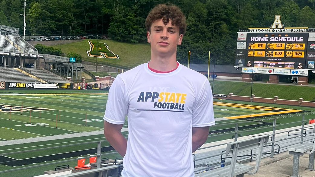 Six Star Football | PLUS+ (@sixstarfootball) on Twitter photo EVENT COVERAGE | Defensive prospects raise profile at Appalachian State Camp
🚀 Several prospects boosted their recruiting stock in a big way
📖 Full camp breakdown with scouting reports + analysis
STORY ▶️ sixstarfootball.com/article/event-…
<a href="/byrd_bradley40/">Bradley Byrd</a> <a href="/Dax_Cole2/">Dax Cole</a> <a href="/BryceCuadra9/">Bryce Cuadra</a> EVENT COVERAGE | Defensive prospects raise profile at Appalachian State Camp
🚀 Several prospects boosted their recruiting stock in a big way
📖 Full camp breakdown with scouting reports + analysis
STORY ▶️ sixstarfootball.com/article/event-…
<a href="/byrd_bradley40/">Bradley Byrd</a> <a href="/Dax_Cole2/">Dax Cole</a> <a href="/BryceCuadra9/">Bryce Cuadra</a>
