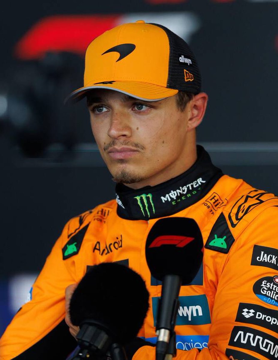 his stare is so intense idk how these interviewers stay standing