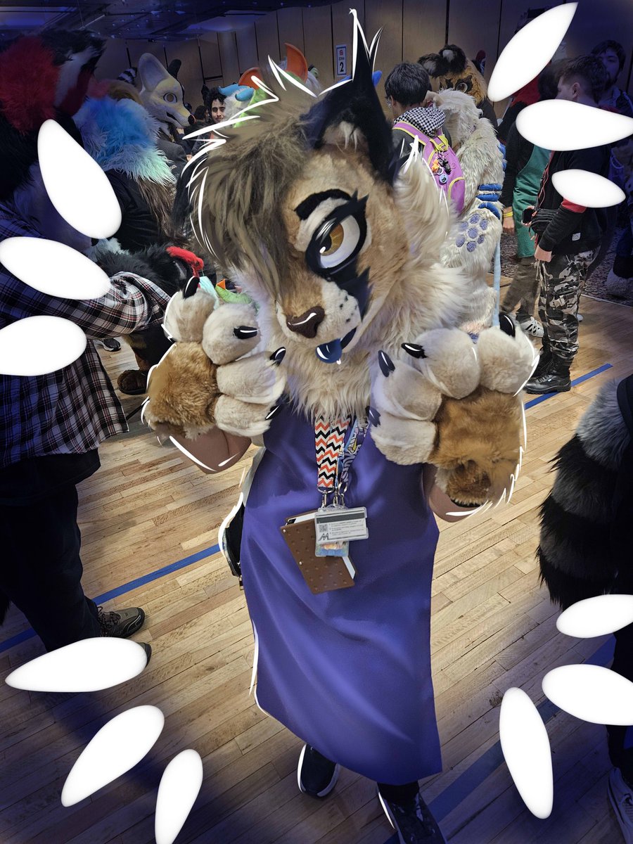 Feliz #FursuitFriday yaaaay

Edit todo bonito que me hizo Coda 🥺💕