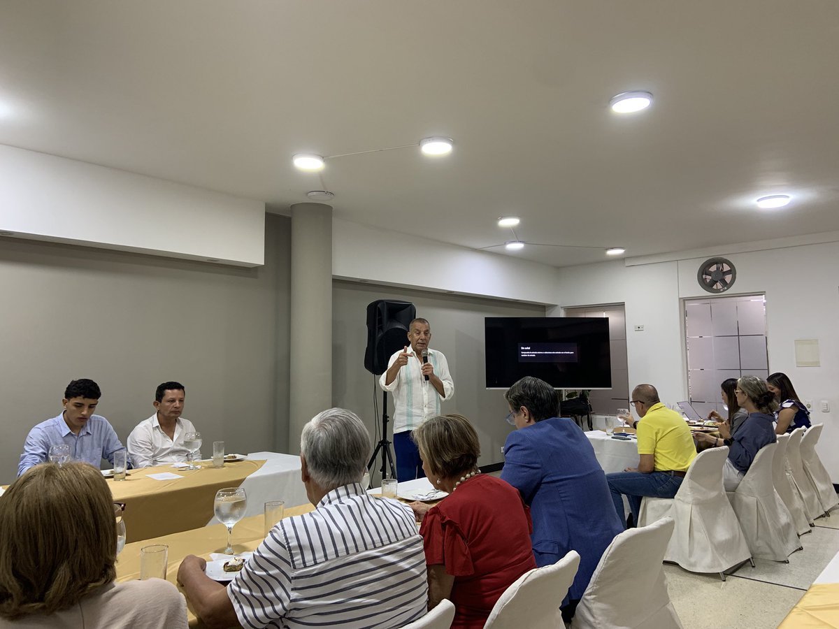 Karol Pastrana (@karolpastranar) on Twitter photo Un orgullo hacer parte de la <a href="/FundParticipar/">Fundacion_Participar</a> !
Hoy en nuestra tertulia, conversamos con Juan Diego Pinzón Villalba, el mejor bachiller de Colombia y nuestro Secretario Experto en educación Dr. Gonzalo Ordoñez!
La educación siempre será el pilar fundamental de nuestro país. Un orgullo hacer parte de la <a href="/FundParticipar/">Fundacion_Participar</a> !
Hoy en nuestra tertulia, conversamos con Juan Diego Pinzón Villalba, el mejor bachiller de Colombia y nuestro Secretario Experto en educación Dr. Gonzalo Ordoñez!
La educación siempre será el pilar fundamental de nuestro país.