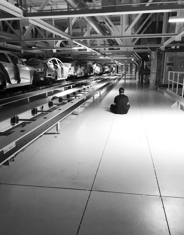 This photo was taken on Elon Musk’s birthday. He used to sleep at the factory during these toughest phases of production. His message to the team was clear: “Your goal is to not let me sleep. The machines need to be running 24/7.”

His commitment isn’t just rare, it’s legendary.