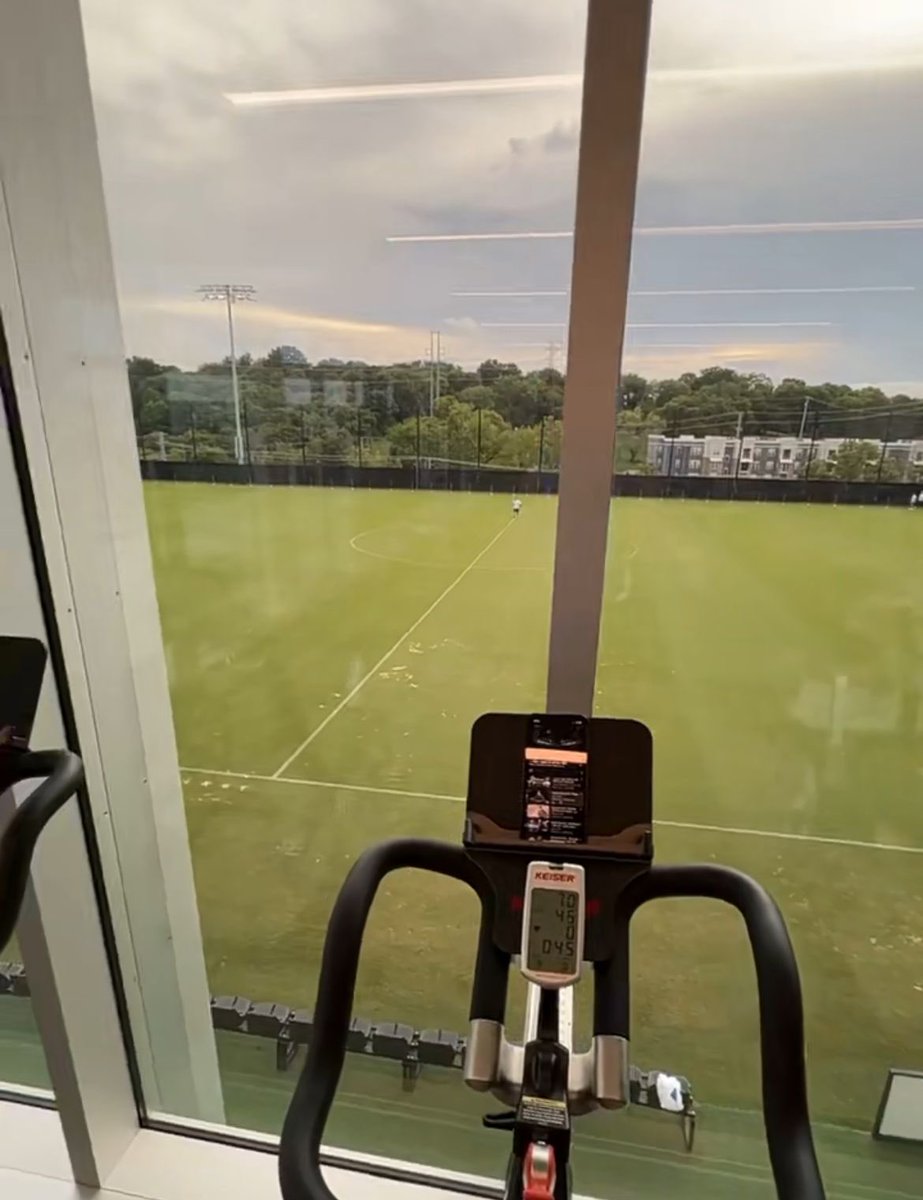 🚨 تنطلق بعد قليل تدريبات الهلال استعداداً لمواجهة السيتي 💙