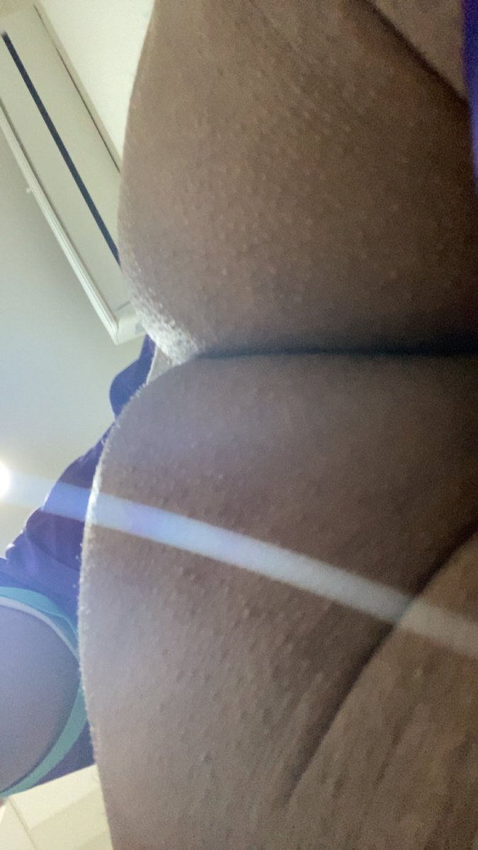 Donboy_18's tweet photo. Horny asf https://t.co/yYZDkjUfdg