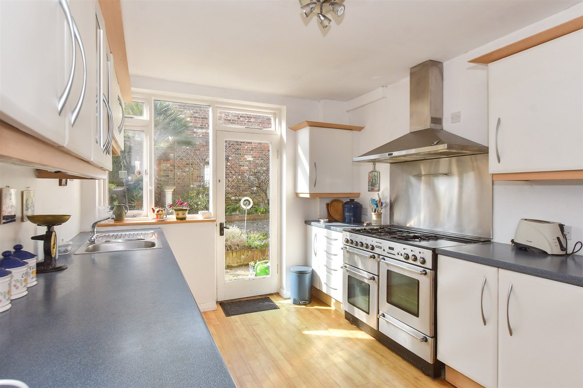 Wards Estate Agents tweet media