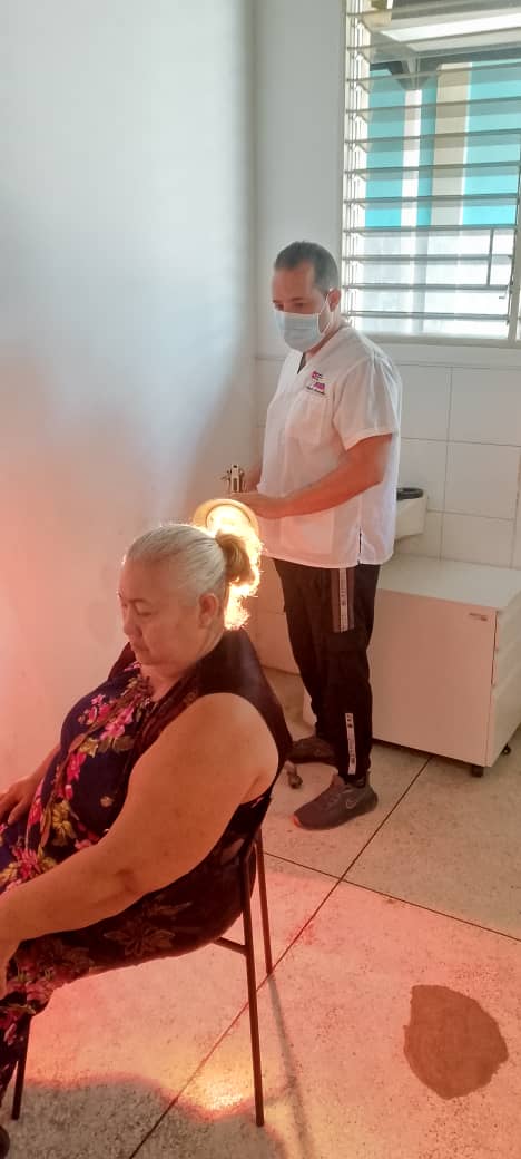 CDI_BARINITASS's tweet image. 🇨🇺( SRI) Servicio Rehabilitación Integral Don Evelio Ramón Izarra  Mijaguas,Estado Barinas 
Trabajo diario de nuestros profesionales brindando un servicio de calidad y excelencia al pueblo venezolano 🇻🇪 
#CubaCooperaVen
#CubaCooperaVeB7
@LiuvasPerez
@DiazCanelB @cdr_cuba