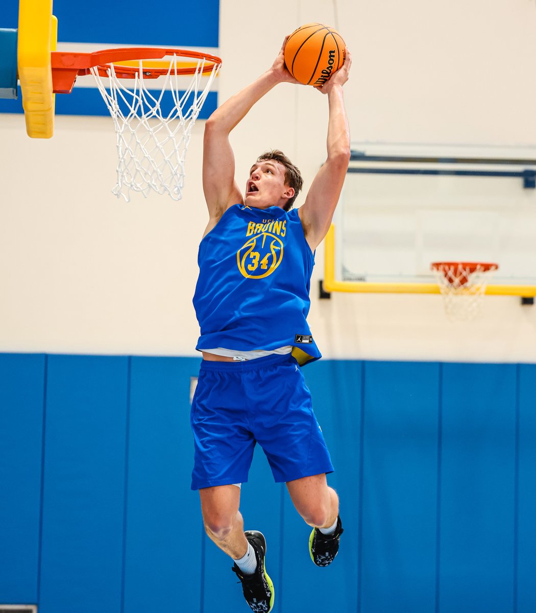 #GoBruins 🏀🙌